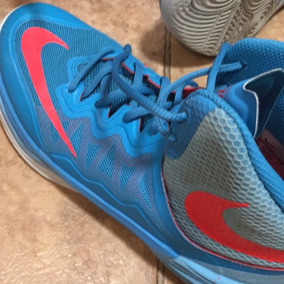 Nike men’s sneakers size 7.5 - Picture 4 of 8